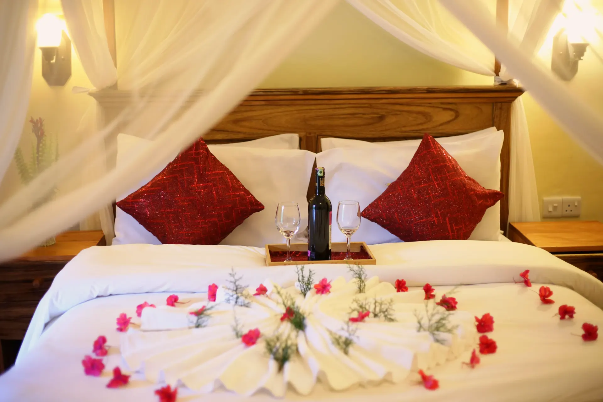 The view room at Mullers set with wine and petals on crisp white linen