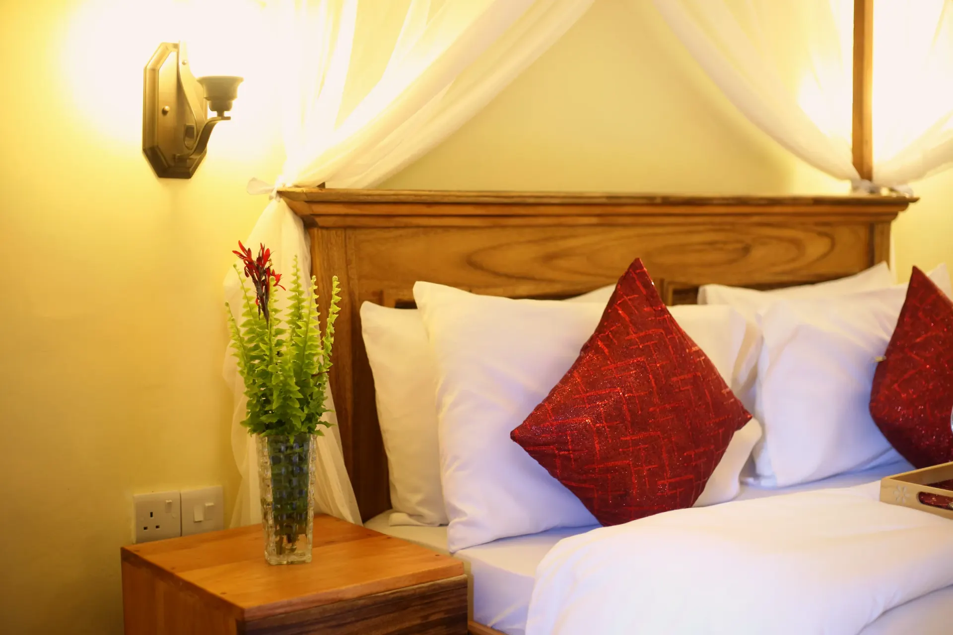 The view room at Mullers set with wine and petals on crisp white linen